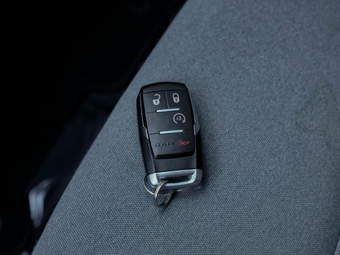 Used 2019 RAM 2500 Big Horn image 51