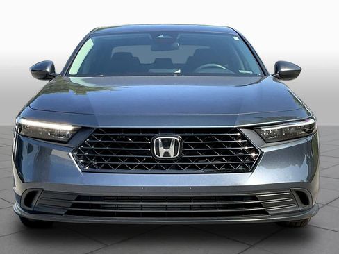 Used 2025 Honda Accord LX image 4