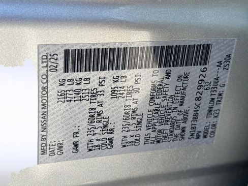 Used 2025 Nissan Rogue SV AWD/4WD image 20