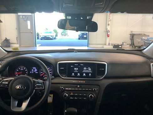 Certified 2022 Kia Sportage LX AWD/4WD image 7