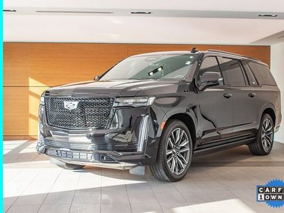 Used 2021 Cadillac Escalade ESV Sport w/ Driver Assist Tech Package