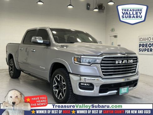 Used 2025 RAM 1500 Laramie AWD/4WD image 1