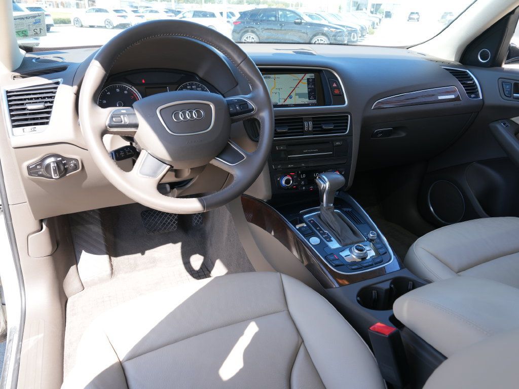 Used 2016 Audi Q5 2.0T Premium Plus AWD/4WD image 25