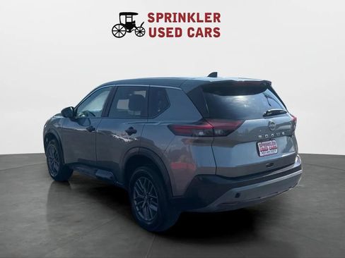 Used 2023 Nissan Rogue S FWD image 6