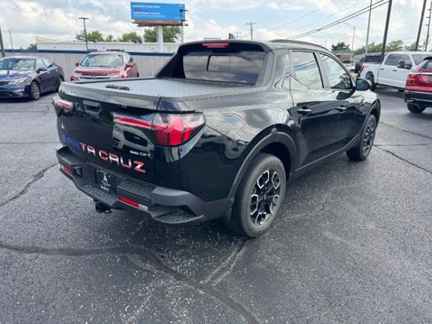 Used 2023 Hyundai Santa Cruz SEL Premium AWD/4WD image 4