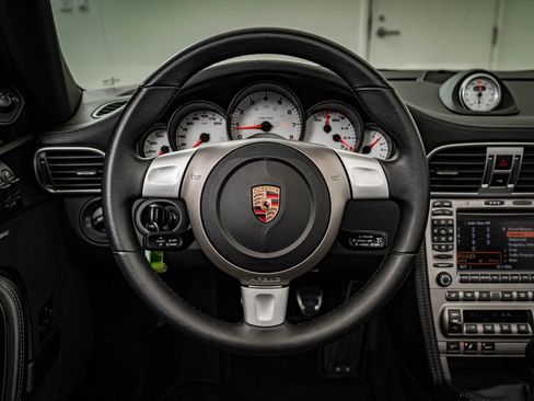 Used 2005 Porsche 911 Carrera S image 43