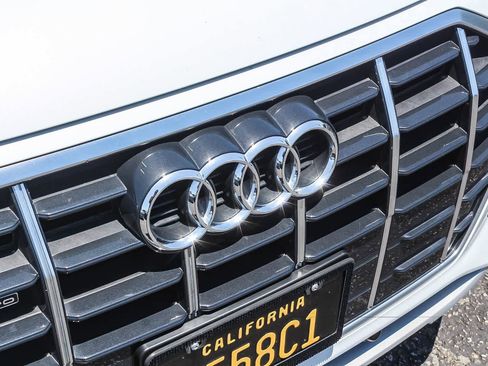 Used 2023 Audi Q5 2.0T Premium AWD/4WD image 14