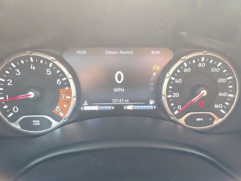 Certified 2022 Jeep Renegade Trailhawk AWD/4WD image 13