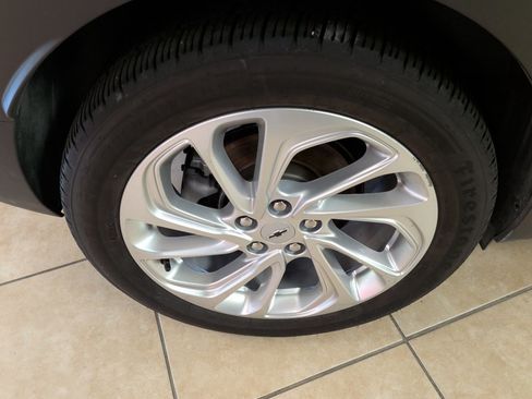 Used 2023 Chevrolet Bolt EUV LT w/ Driver Confidence Package FWD image 21
