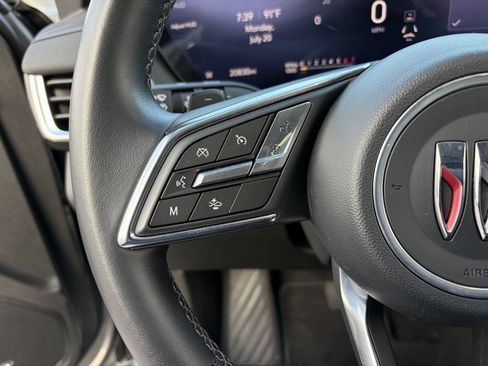 Certified 2025 Buick Envision Preferred AWD/4WD image 25