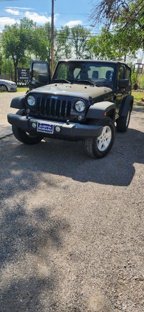 Used 2017 Jeep Wrangler Sport w/ Quick Order Package 23S AWD/4WD image 2