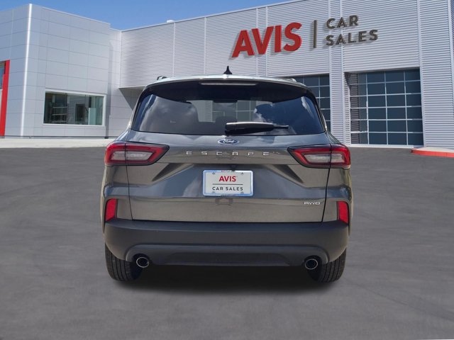 Used 2025 Ford Escape ST-Line AWD/4WD image 9