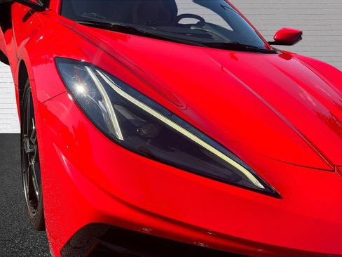 Used 2020 Chevrolet Corvette Stingray Coupe w/ Z51 Performance Package RWD image 23