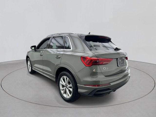 Certified 2024 Audi Q3 2.0T Premium AWD/4WD image 2