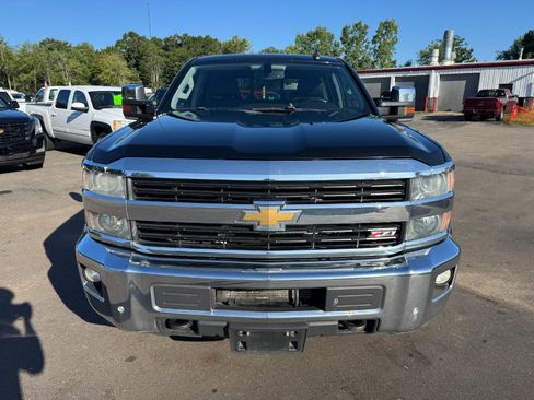 Used 2016 Chevrolet Silverado 2500 LTZ w/ LTZ Plus Package AWD/4WD image 8