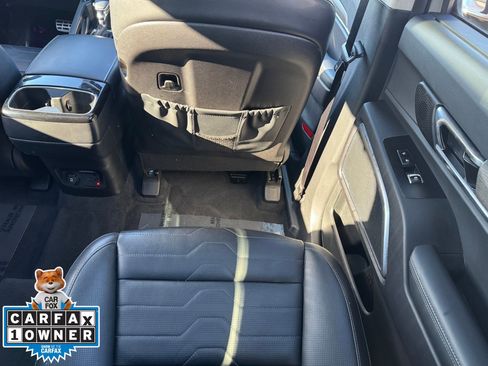 Used 2022 Kia Telluride SX w/ SX Prestige Package image 23