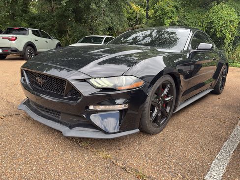 Used 2020 Ford Mustang GT w/ Equipment Group 301A RWD image 1
