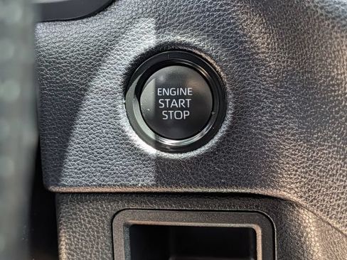 Used 2025 Toyota Tundra SR AWD/4WD image 20