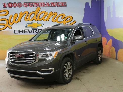 Used 2019 GMC Acadia SLE w/ LPO, Floor Liner Package FWD image 2
