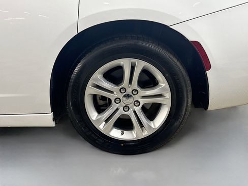 Used 2023 Dodge Charger SXT image 37