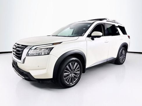 Certified 2023 Nissan Pathfinder SL w/ SL Premium Package AWD/4WD image 1