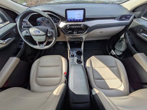 Used 2020 Ford Escape SEL image 10