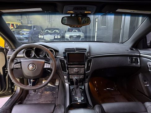 Used 2014 Cadillac CTS V RWD image 17