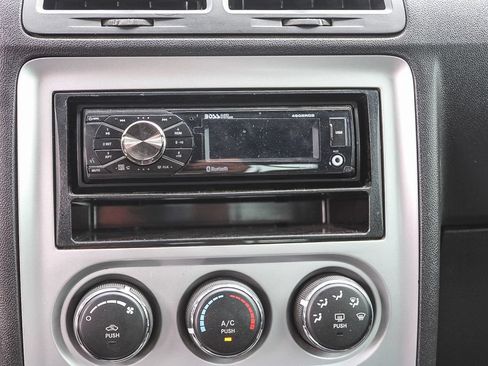 Used 2010 Dodge Challenger SE RWD image 14