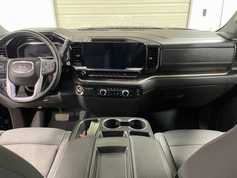 Used 2024 GMC Sierra 1500 Elevation w/ LPO, Elevation Black Package AWD/4WD image 13