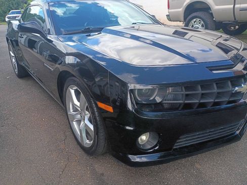 Used 2010 Chevrolet Camaro SS w/ RS Package RWD image 4