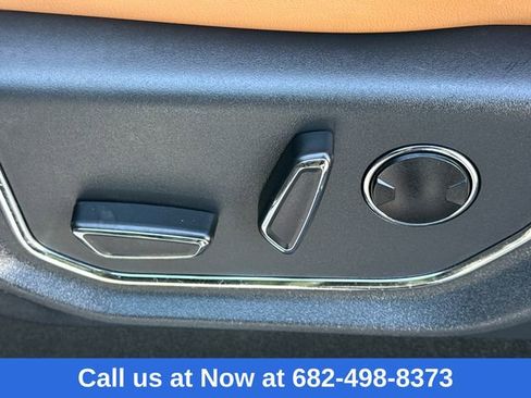 Used 2023 Ford Expedition Platinum image 25