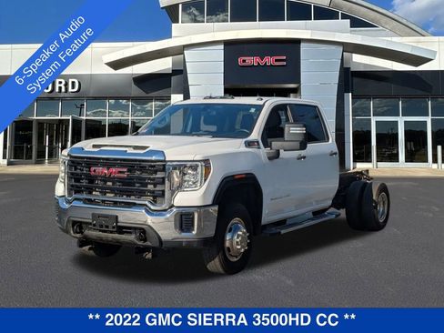Used 2022 GMC Sierra 3500 Pro w/ Convenience Package image 9