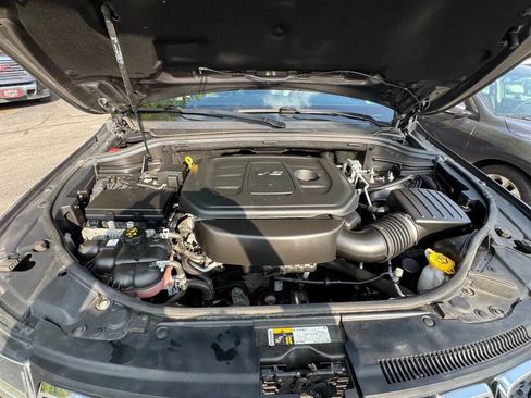 Used 2019 Jeep Grand Cherokee Limited AWD/4WD image 20