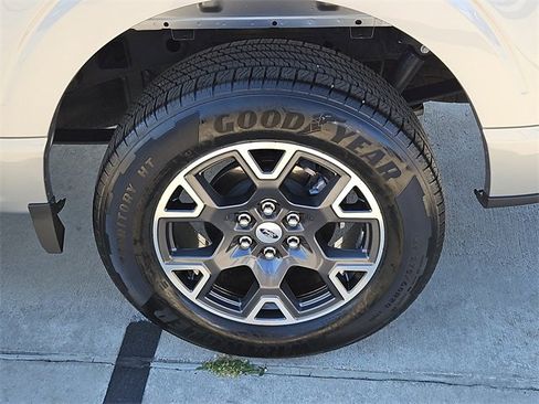 Used 2025 Ford F150 STX w/ Equipment Group 200A image 11