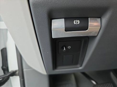 Used 2026 Land Rover Defender 110 S AWD/4WD image 24