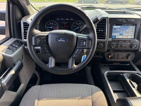 Used 2018 Ford F250 XLT w/ XLT Premium Package AWD/4WD image 20