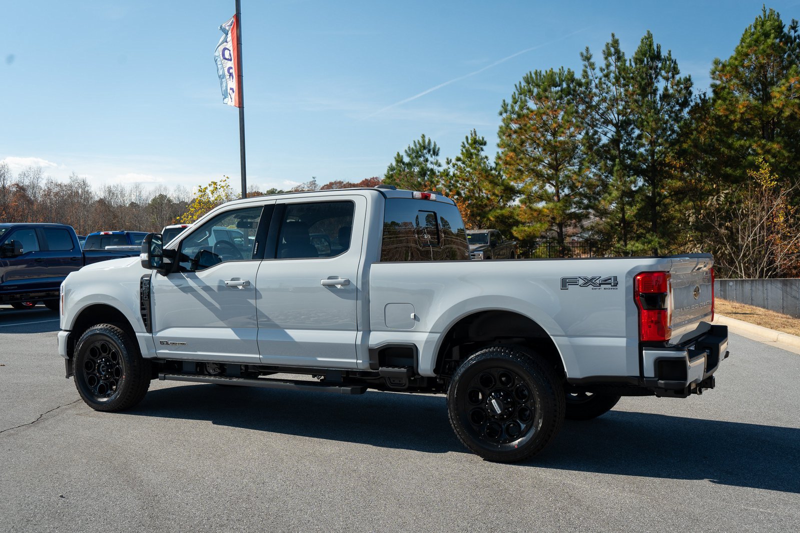 New 2026 Ford F250 Lariat w/ Black Appearance Package AWD/4WD image 7