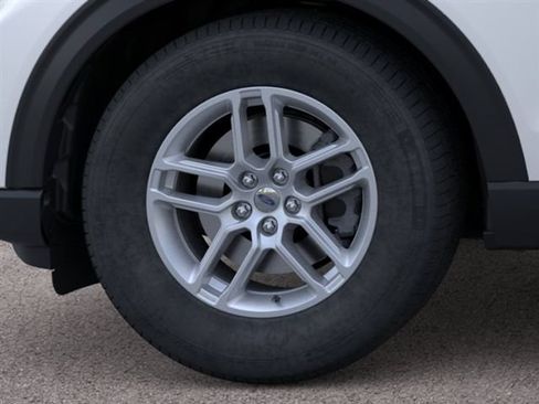 New 2026 Ford Explorer Active RWD image 19
