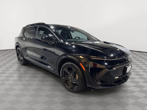Used 2025 Chevrolet Equinox EV RS FWD image 6