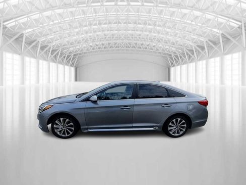 Used 2016 Hyundai Sonata Sport FWD image 2