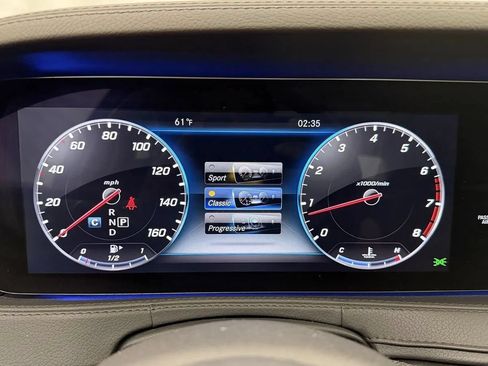 Used 2018 Mercedes-Benz S 560 4MATIC Sedan image 13