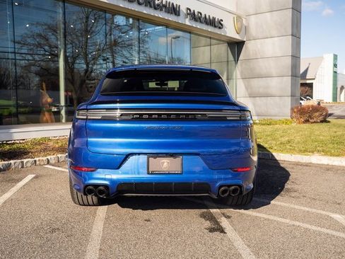 Used 2025 Porsche Cayenne GTS image 12