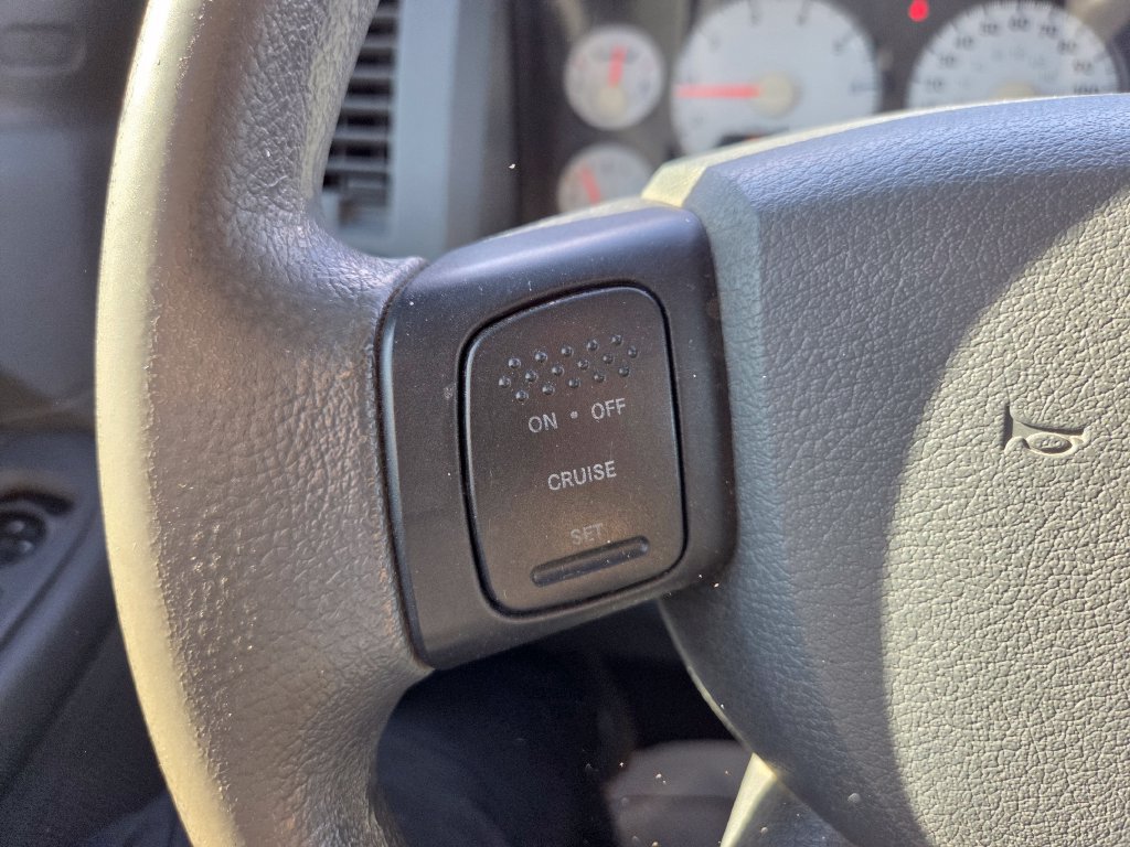 Used 2009 Dodge Ram 2500 Truck SXT AWD/4WD image 12