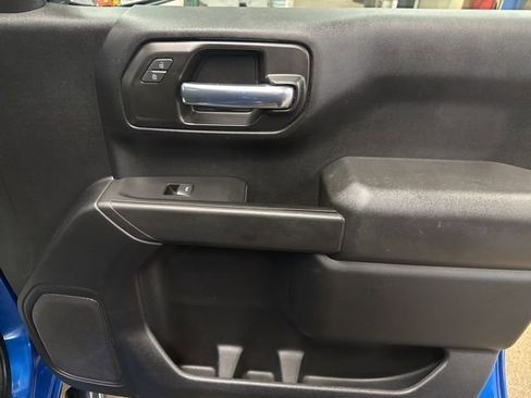 Used 2022 Chevrolet Silverado 1500 Custom w/ LPO, Dark Essentials Package AWD/4WD image 25