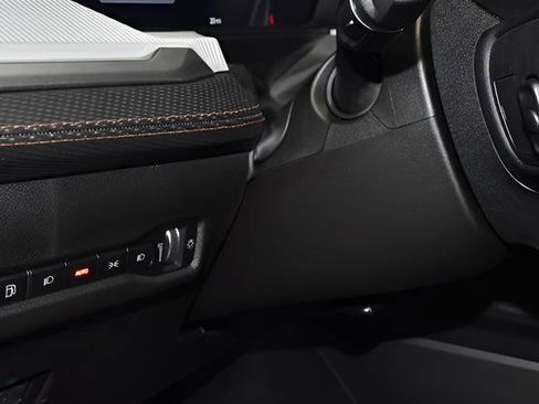 New 2026 Jeep Cherokee Limited AWD/4WD image 24
