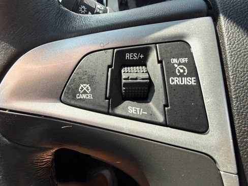 Used 2013 GMC Terrain SLT AWD/4WD image 24