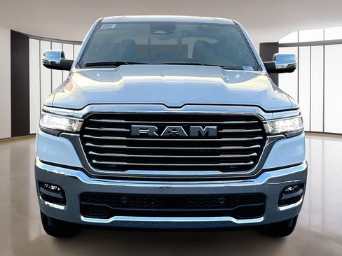 New 2025 RAM 1500 Laramie AWD/4WD image 16