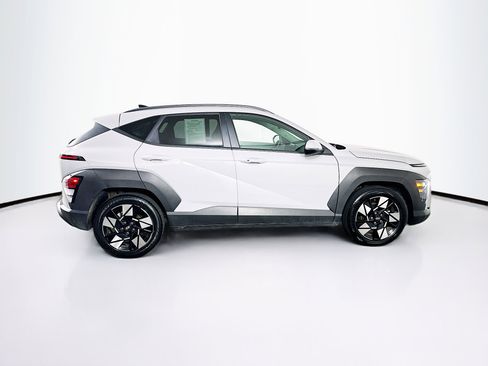 Used 2024 Hyundai Kona SEL FWD image 10