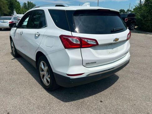 Used 2018 Chevrolet Equinox Premier w/ LPO, Cargo Package AWD/4WD image 3
