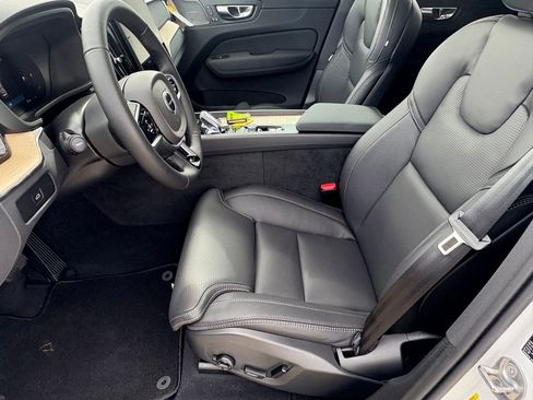 New 2026 Volvo XC60 B5 Ultra w/ Protection Package Premier image 17